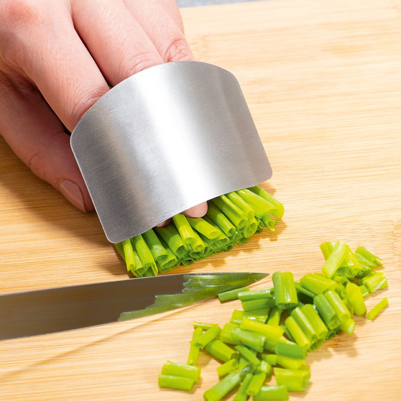 Metalowy ochraniacz na palce