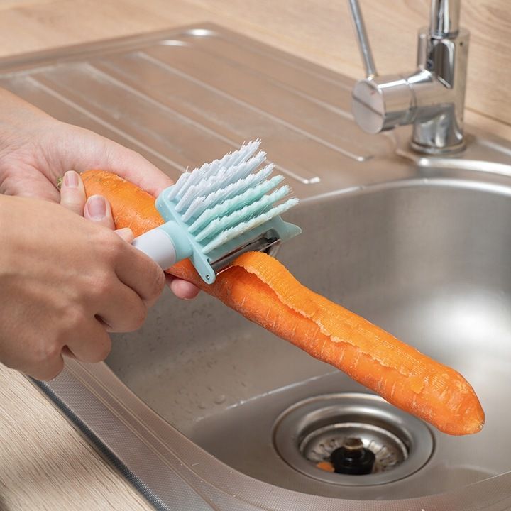 Szczotka z obieraczką 4 w 1