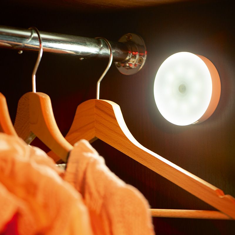 Lampka USB z czujnikiem ruchu