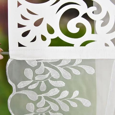 Dekoracyjny panel okienny 120x180cm na taśmie ażur ze srebrnym haftem