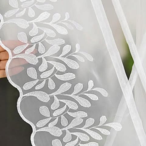 Dekoracyjny panel okienny 120x180cm na taśmie ażur ze srebrnym haftem