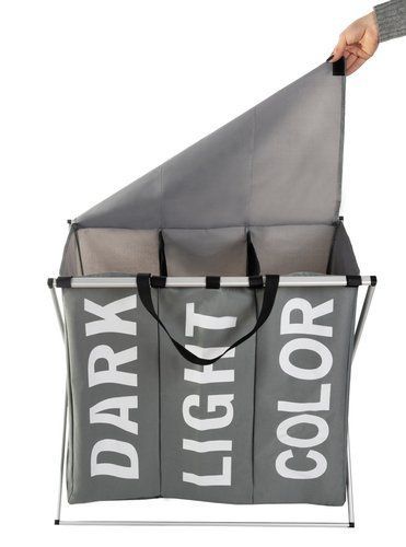 Składany kosz na pranie na stelażu