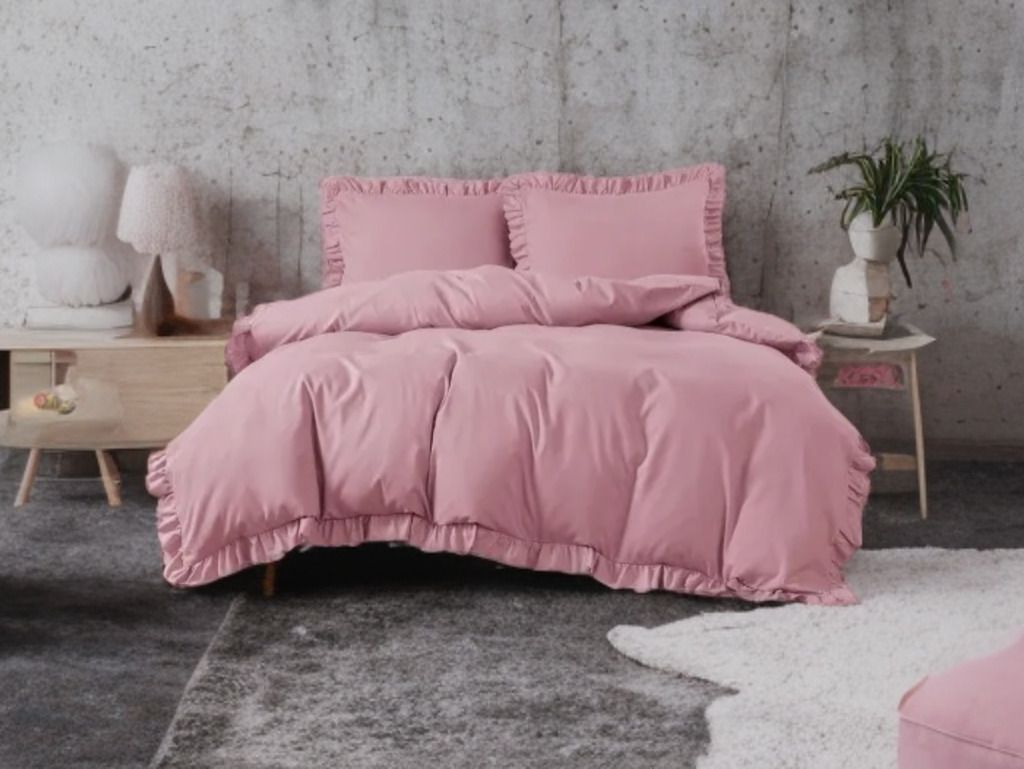 3-częściowy komplet pościeli z falbanami, kolor różowy, 200x220 cm
