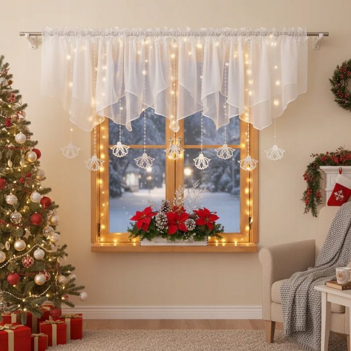 Firana krótka dekoracyjna, zawieszki białe filcowe, 400x110 cm