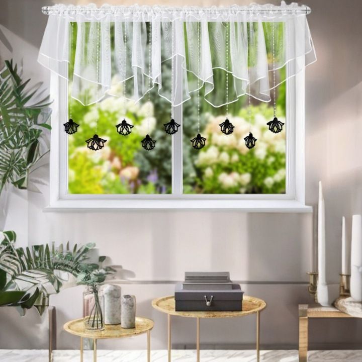 Firana krótka dekoracyjna, zawieszki czarne filcowe, 400x110 cm