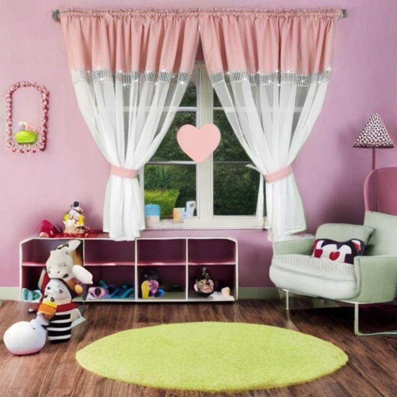 Różowo-biała firanka z cyrkoniami i sercem 400x145 cm