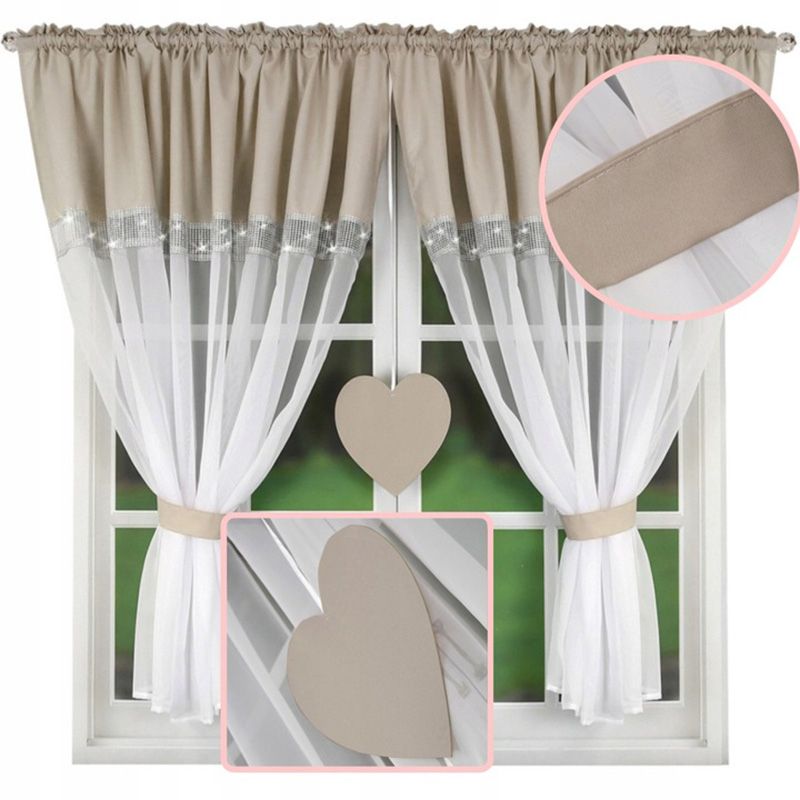 Beżowo-biała firanka z cyrkoniami i sercem 400x145 cm