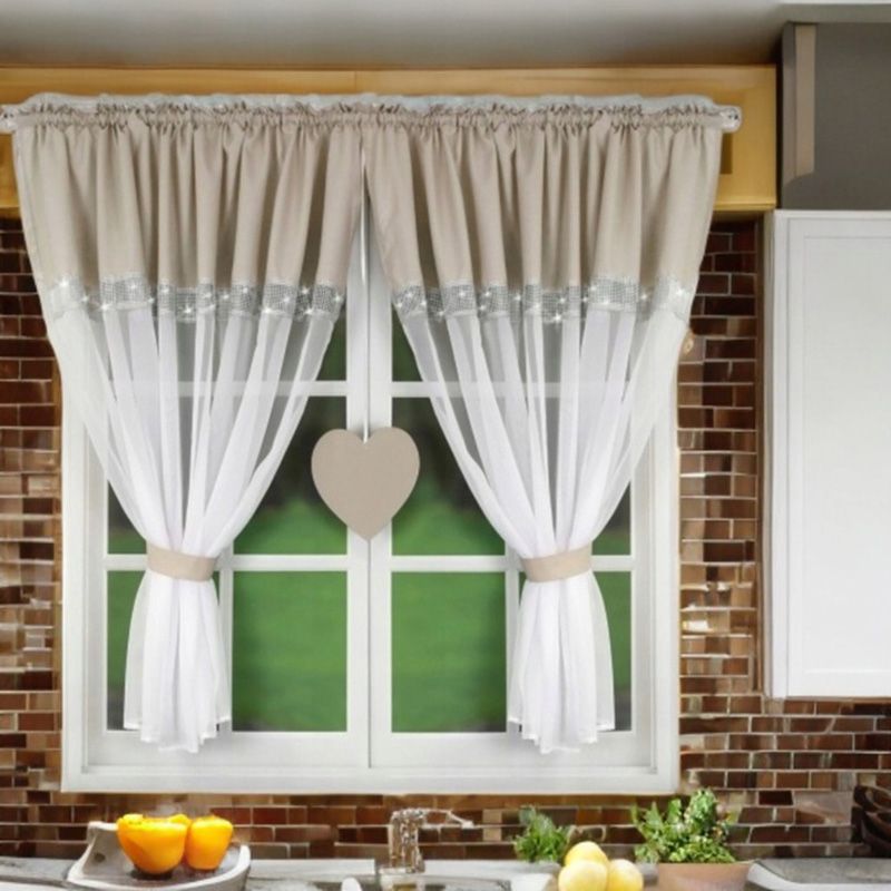 Beżowo-biała firanka z cyrkoniami i sercem 400x145 cm