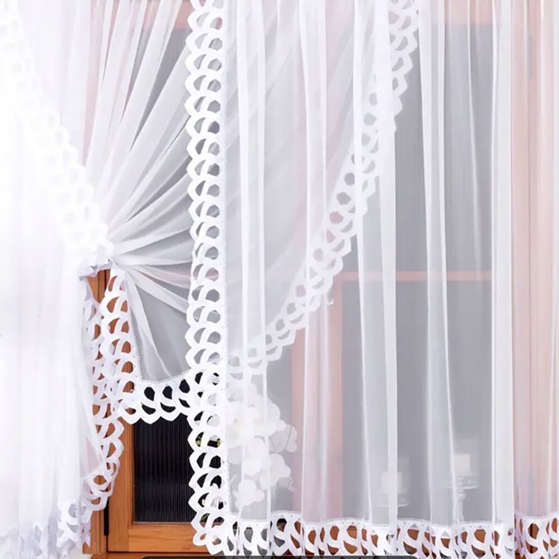 Firana woalowa z kwiatową gipiurą 400x160 cm