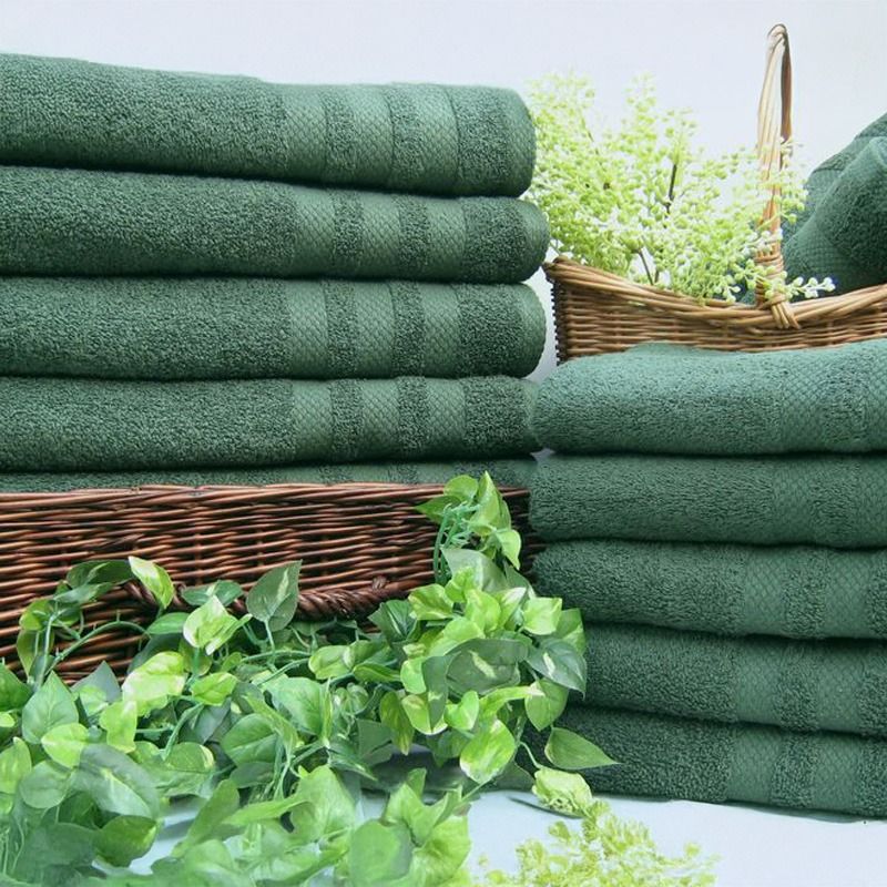 Ręcznik frotte ciemnozielony 70×140 cm