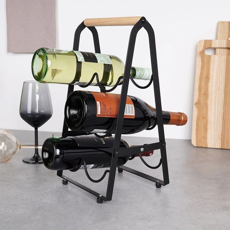Metalowy stojak na wino - czarny