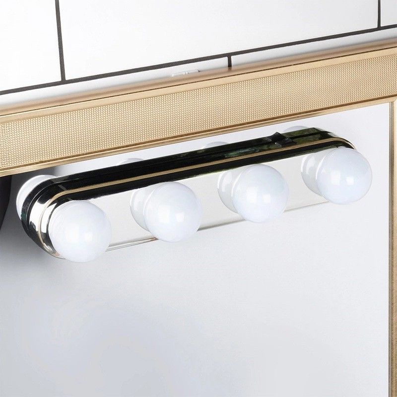 Lampki LED na lustro z przyssawkami