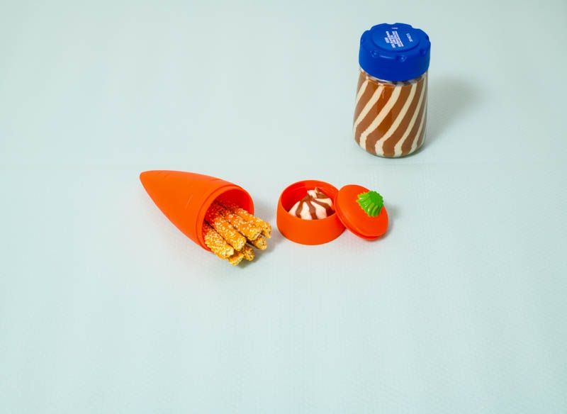 Pojemnik Marchewka z pojemniczkiem na dip