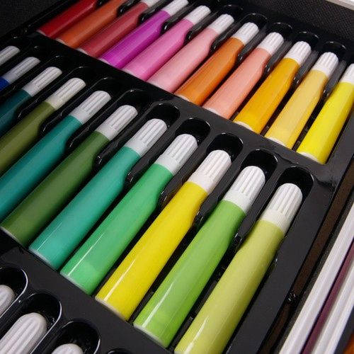 Zestaw do malowania w walizce