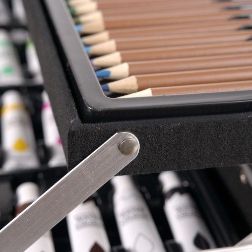 Zestaw do malowania w walizce